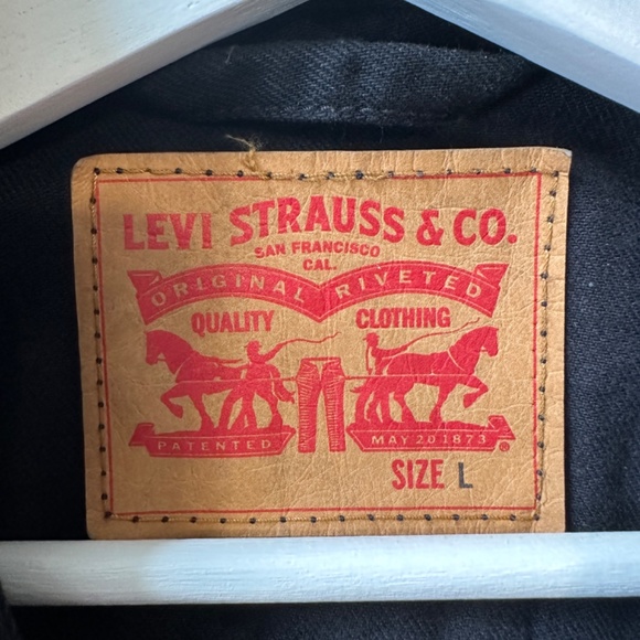 Levi’s Jean Jacket - Picture 2 of 3